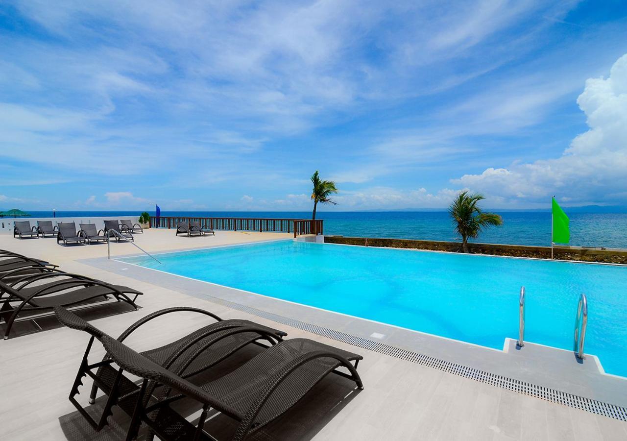 Maayo Argao Hotell Exteriör bild